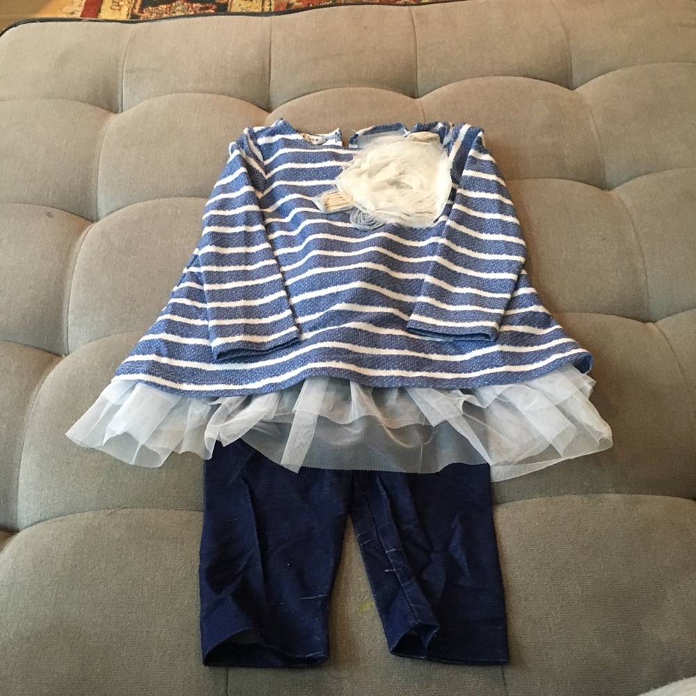 Pippa & Julie cute outfit 3T